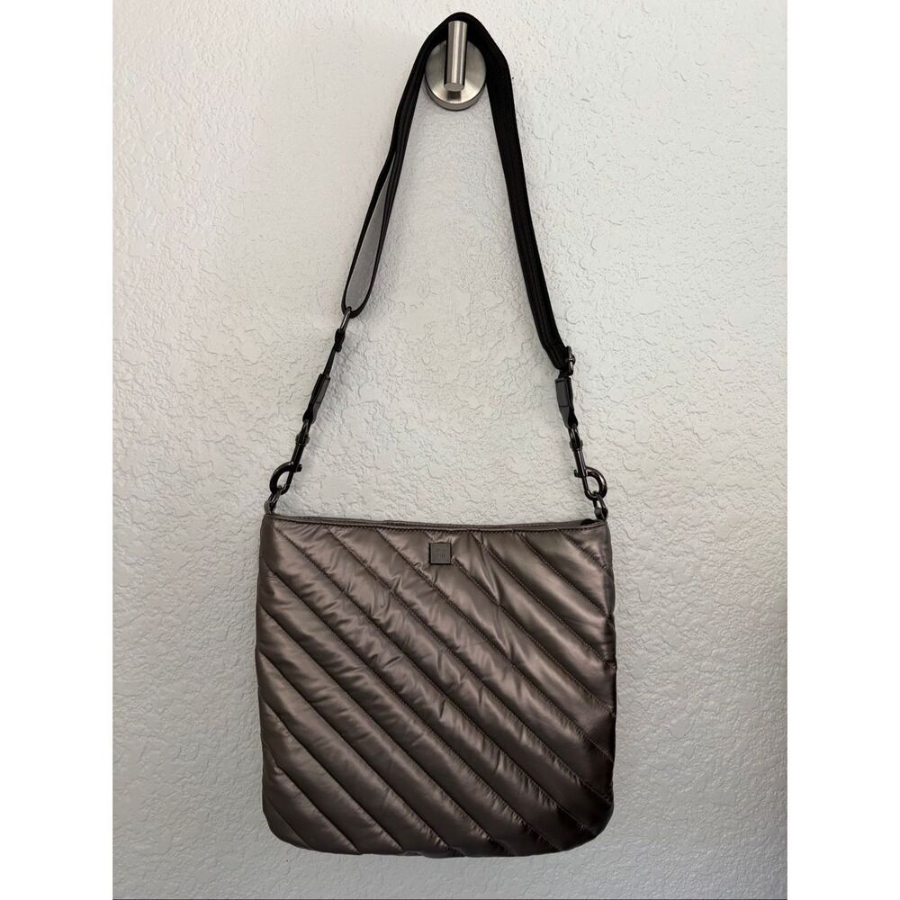 Think Royln The Wanderer Convertible Shoulder Crossbody Bag in Pearl Latte